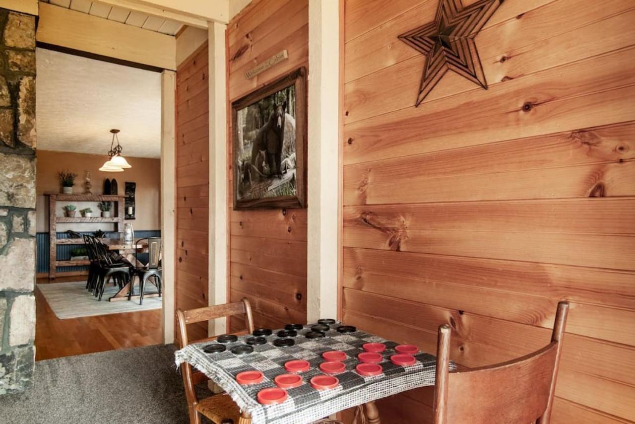 גטלינבורג Bear View Chalet With Hot Tub And Near Ober מראה חיצוני תמונה