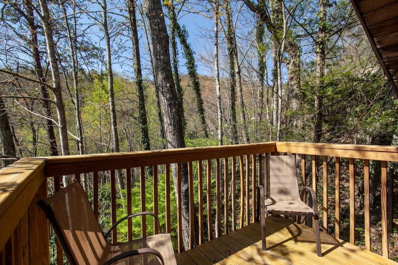 גטלינבורג Bear View Chalet With Hot Tub And Near Ober מראה חיצוני תמונה