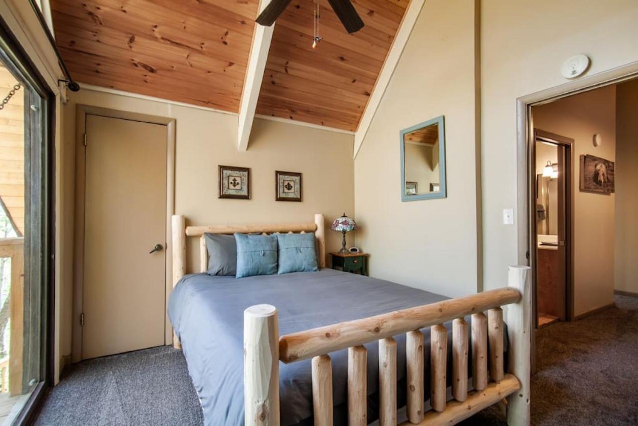 גטלינבורג Bear View Chalet With Hot Tub And Near Ober מראה חיצוני תמונה